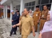 Walikota Pekanbaru Sidak Proses Belajar & Cek Infrastruktur Sekolah